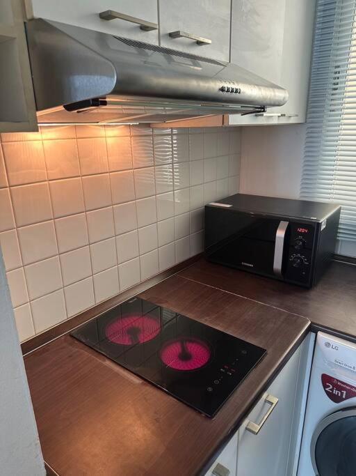 Delightful Condo In Central Location At Sukhumvit 49 Bangkok Kültér fotó
