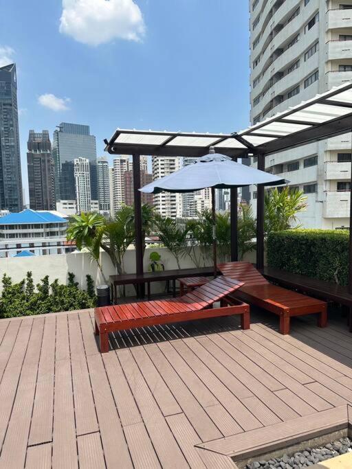 Delightful Condo In Central Location At Sukhumvit 49 Bangkok Kültér fotó